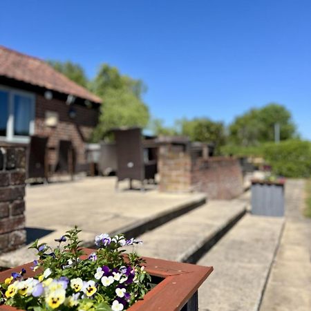 The Parson Woodforde Hotel Weston Longville Eksteriør billede